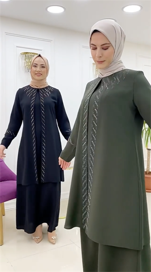 Ellya Özel Tasarım İki Parça Görünümlü Süslemeli Tam Boy Elbise