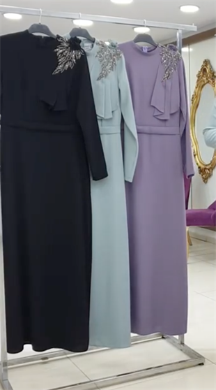 Ellya Özel Tasarım İnci ve Taş Süsleme Detaylı Krep Kumaş Elbise